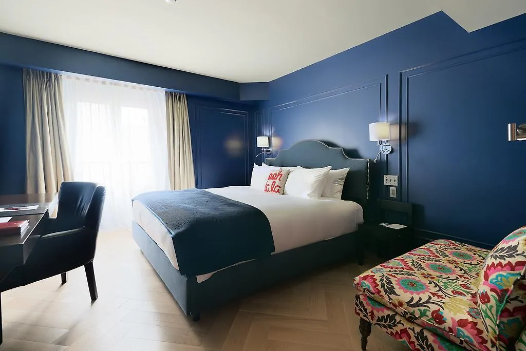 **** Inn Auberge Saint-Antoine Quebec City Canada