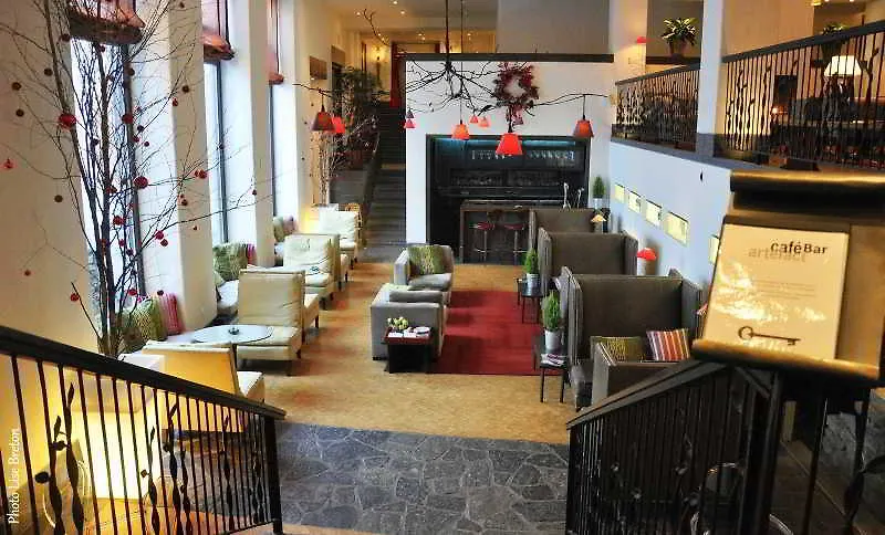 **** Inn Auberge Saint-Antoine Quebec City Canada