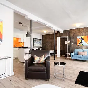 Loft De L'antiquaire By Hébergements Dcl Ville de Québec